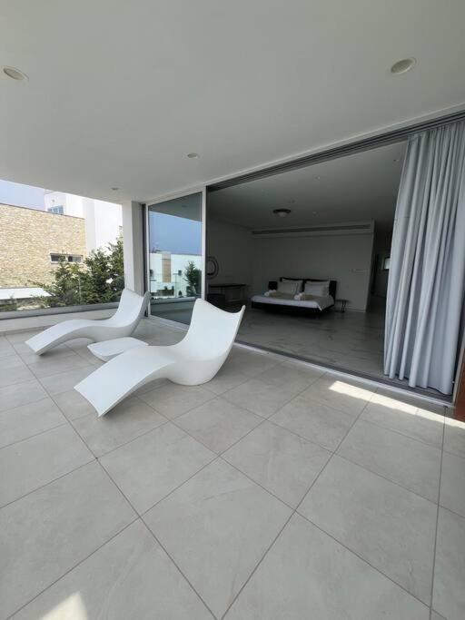 Villa Signature By Mv