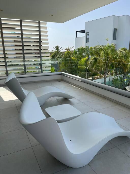 Villa Signature By Mv *